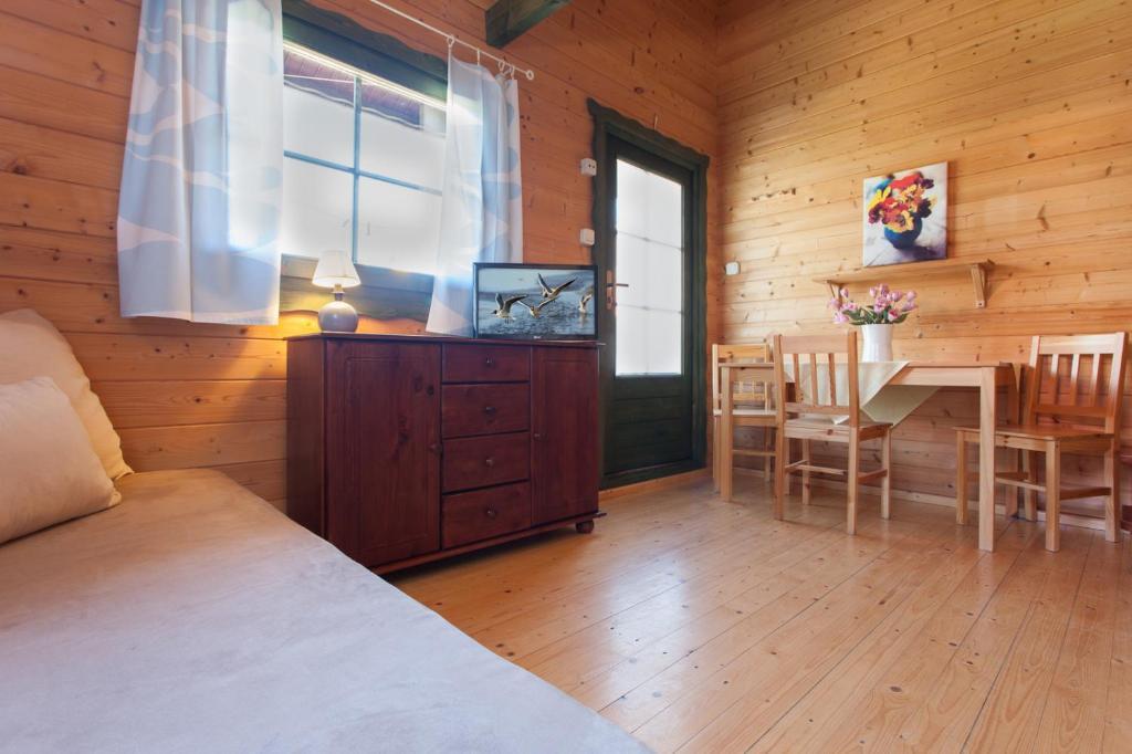 Domki Letniskowe Bartek Rewal Habitación foto